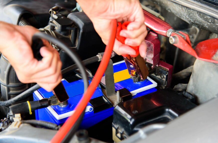 Jak dbać o akumulator samochodowy?
