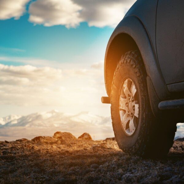 Porównanie systemów: 4×4, AWD, 4WD.