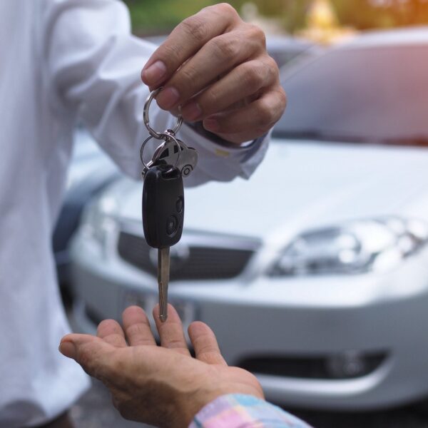 Rewolucja w zarządzaniu flotą: jak technologia IoT zmienia logistykę pojazdów.