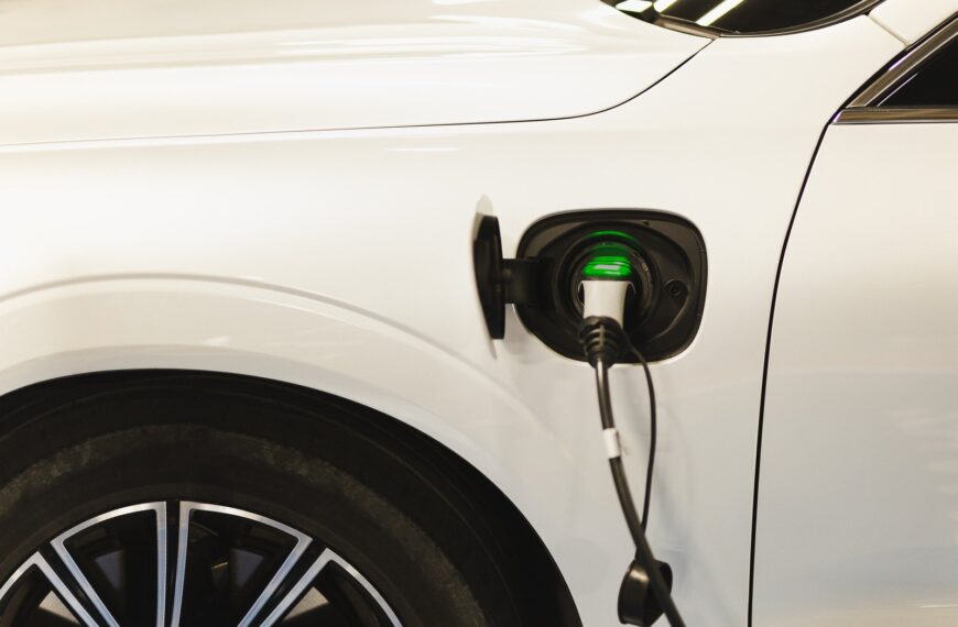 Podróżowanie samochodem elektrycznym po Europie: rzeczywistość kontra oczekiwania.