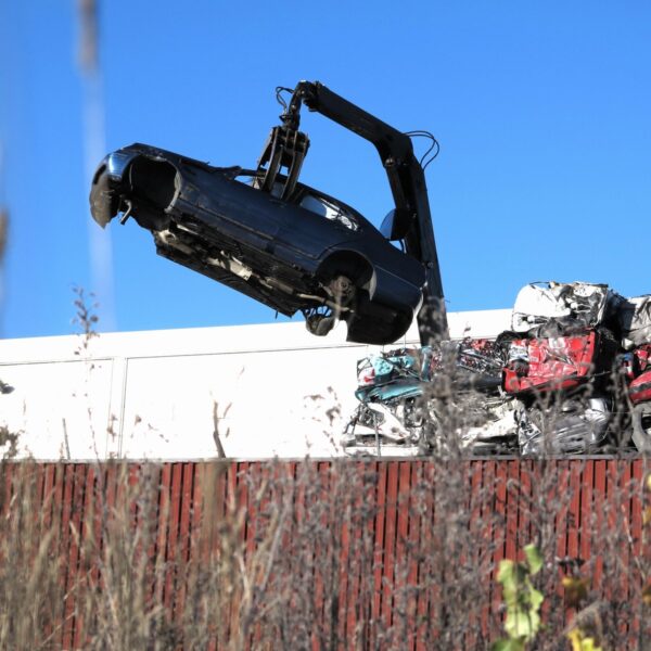 Wpływ zmian klimatycznych na projektowanie nowoczesnych pojazdów.